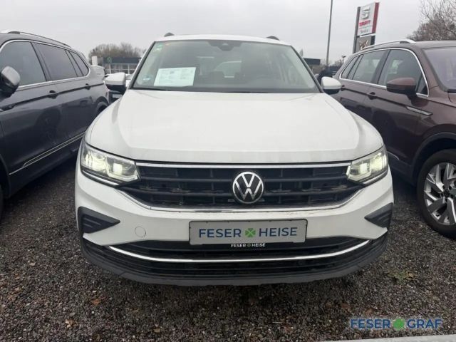 Volkswagen Tiguan 1.4 TSI Life eHybrid