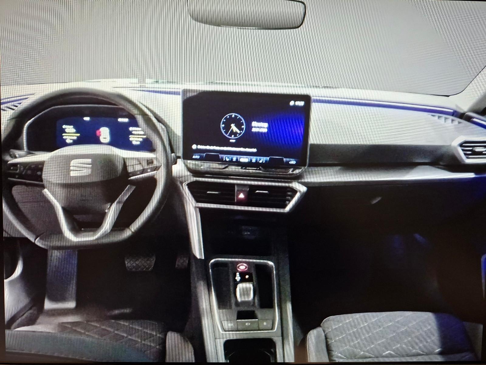 Seat Leon 1.5 eTSI DSG FR-lijn Sportstourer