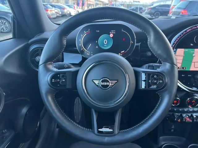MINI Cooper JCW Trim *Bi-LED*Pano*Navi*CAM*SHZ*CarPlay*