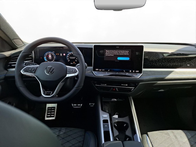 Volkswagen Passat DSG R-Line