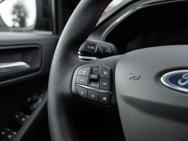 Ford Focus EcoBoost ST Line