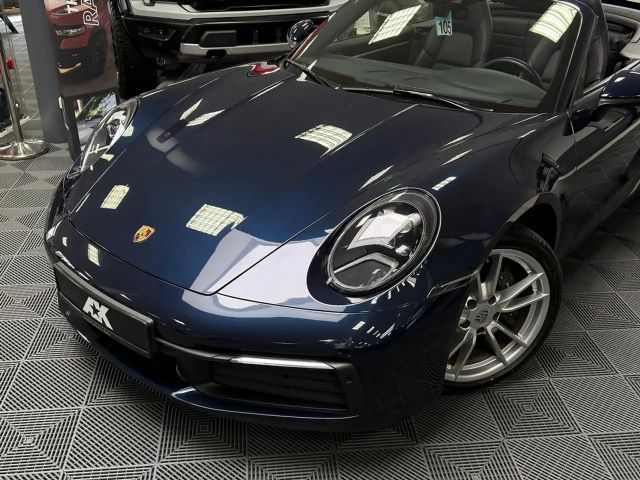Porsche 992 Cabrio Carrera