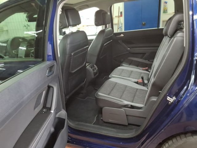 Volkswagen Touran 1.5 TSI DSG