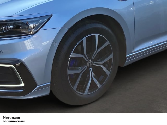 Volkswagen Passat GTE Variant