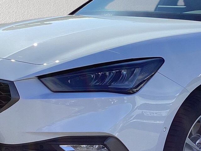 Seat Leon 2.0 TDI DSG FR-lijn Sportstourer