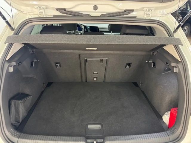 Volkswagen Golf 2.0 TDI Golf VIII