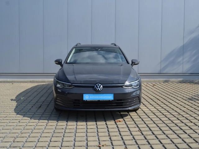 Volkswagen Golf 1.5 eTSI DSG Golf VIII Variant