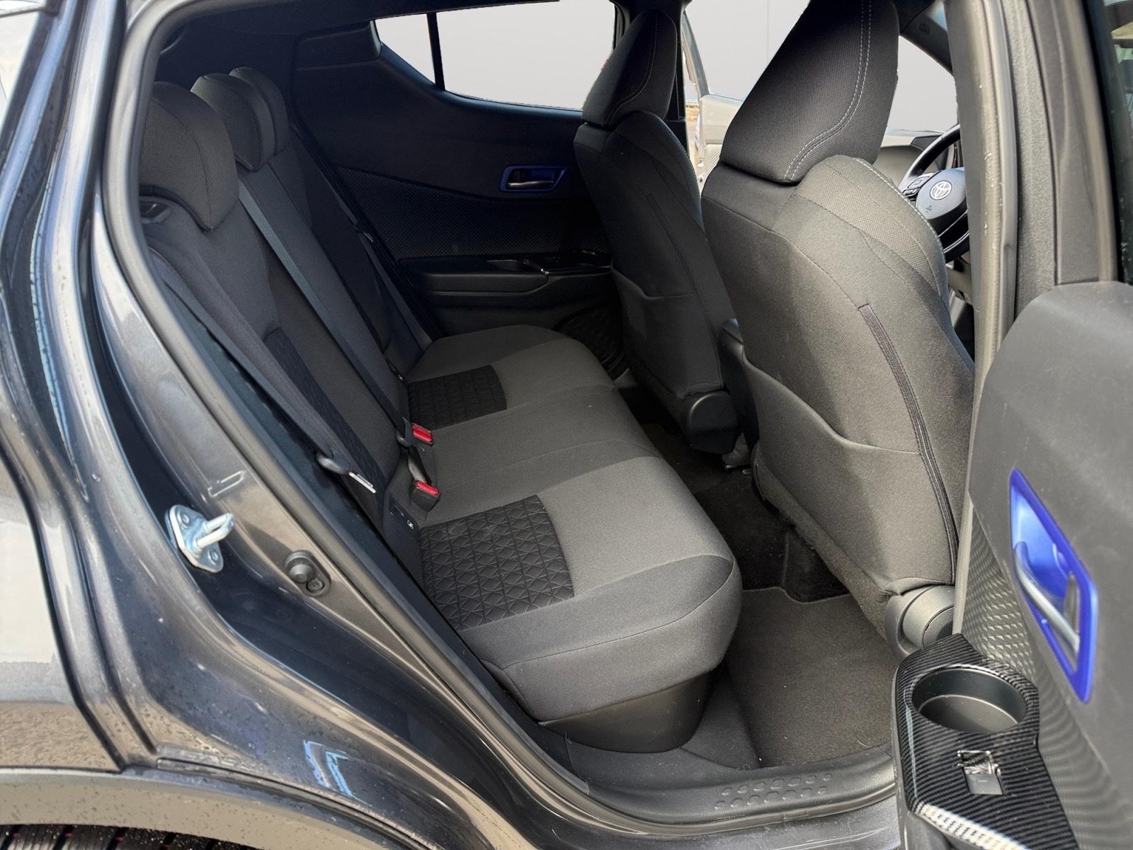 Toyota C-HR Hybride Team D