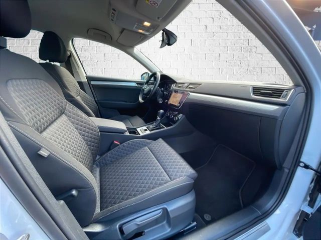 Skoda Superb 2.0 TDI Ambition Combi