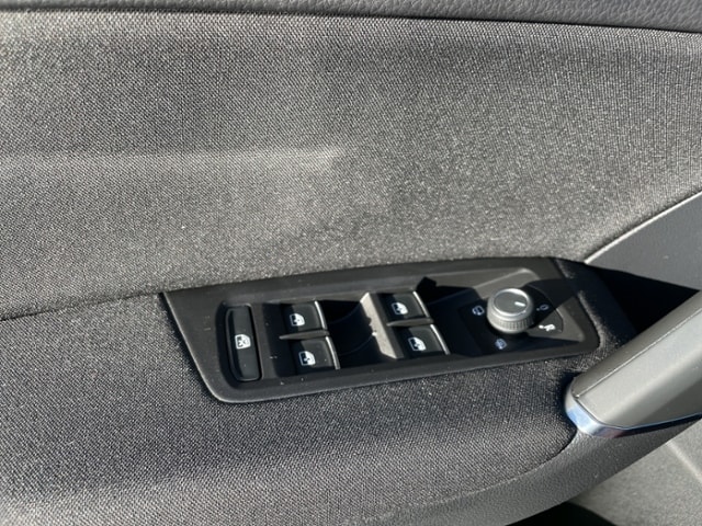 Volkswagen Touran 2.0 TDI DSG R-Line