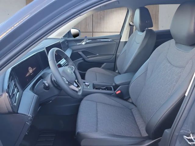 Volkswagen Tiguan 1.5 eTSI Plus