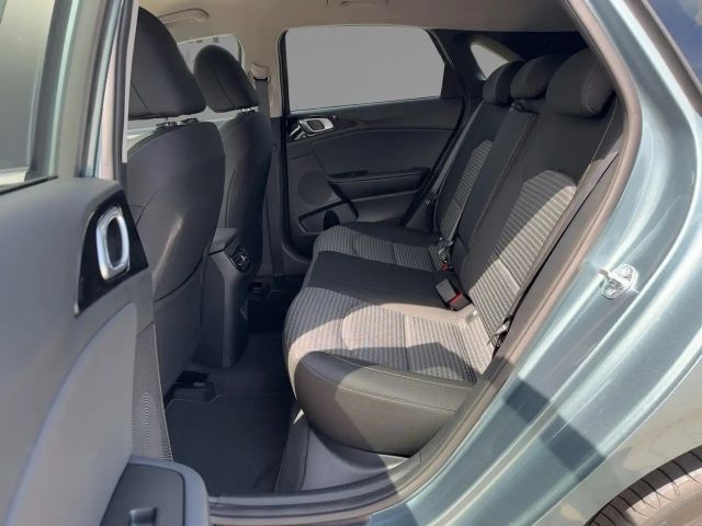 Kia Ceed CEED Ultimate Edition 1.5T LED+Kamera+Navi