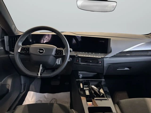 Opel Astra GS-Line Grand Sport