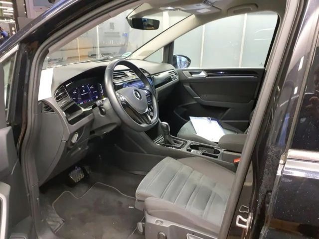 Volkswagen Touran 2.0 TDI DSG Highline R-Line