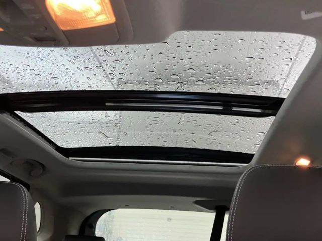 Suzuki S-Cross Flash Hybrid