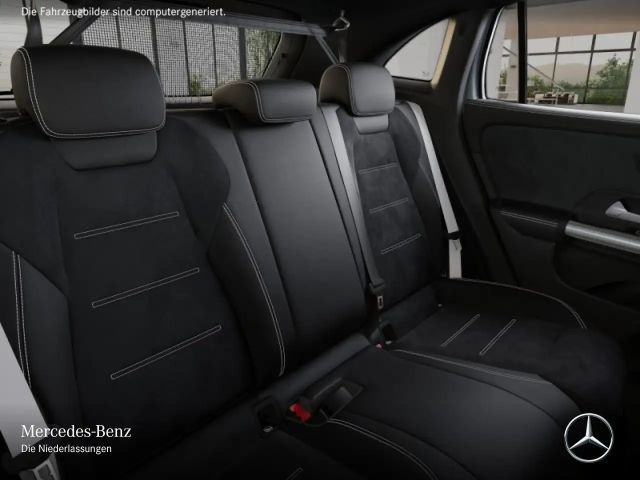 Mercedes-Benz GLA 200 AMG Line