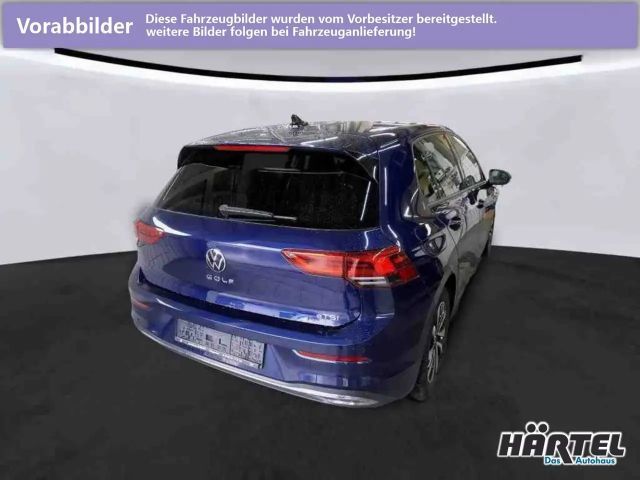 Volkswagen Golf 1.5 eTSI DSG