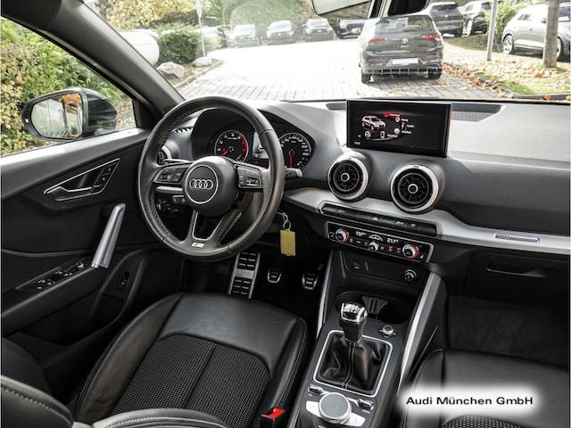 Audi Q2 30 TFSI S-Line