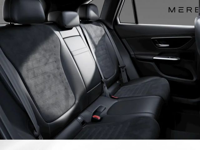 Mercedes-Benz GLC 300 AMG Line