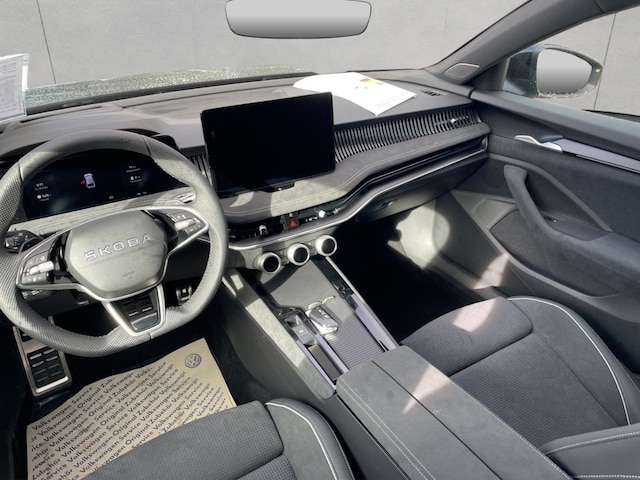 Skoda Superb Combi Sportline iV