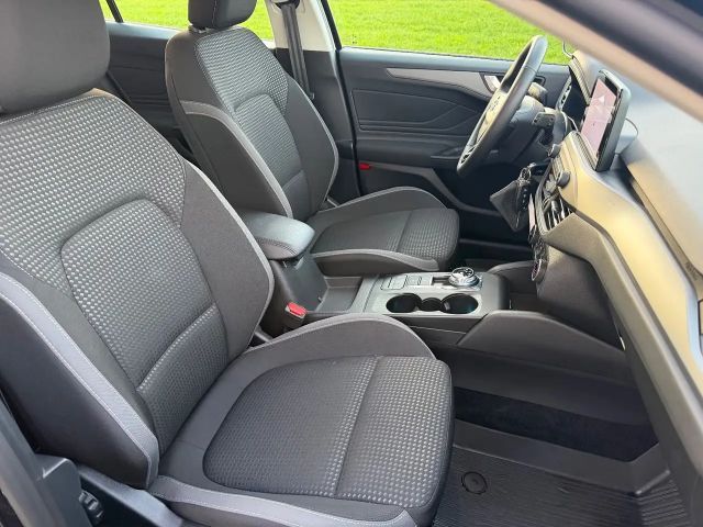 Ford Focus Cool & Connect Wagon