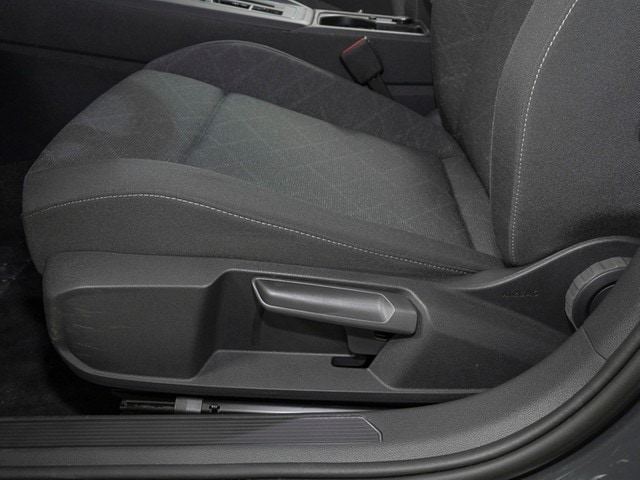 Volkswagen Golf 2.0 TDI DSG Golf VIII