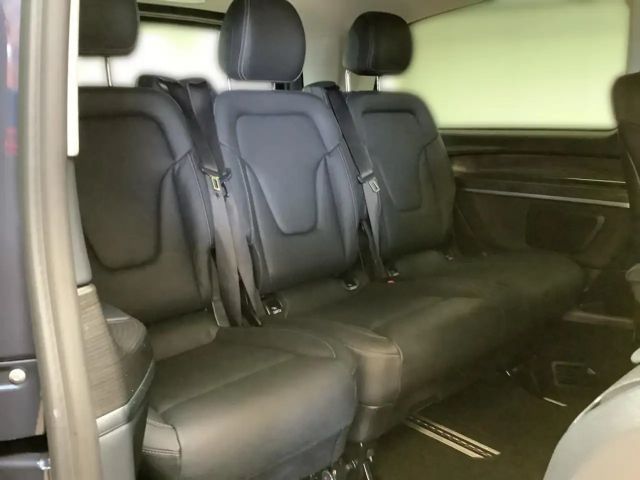 Mercedes-Benz EQV 300 AVANTGARDE