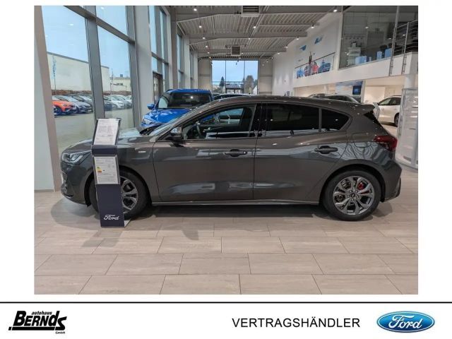 Ford Focus EcoBoost ST Line