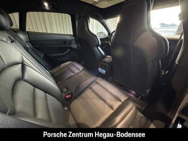 Porsche Taycan Cross Turismo Turbo