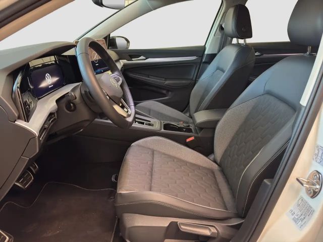 Volkswagen Golf Business DSG Variant