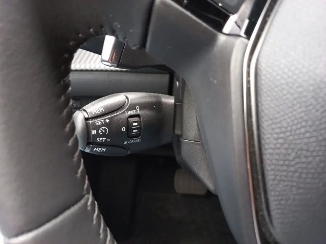 Peugeot 2008 Allure Pack PureTech