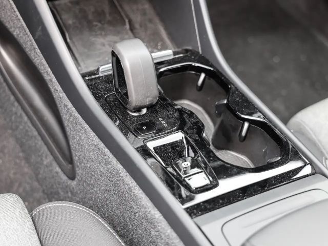 Volvo XC40 Dark Plus