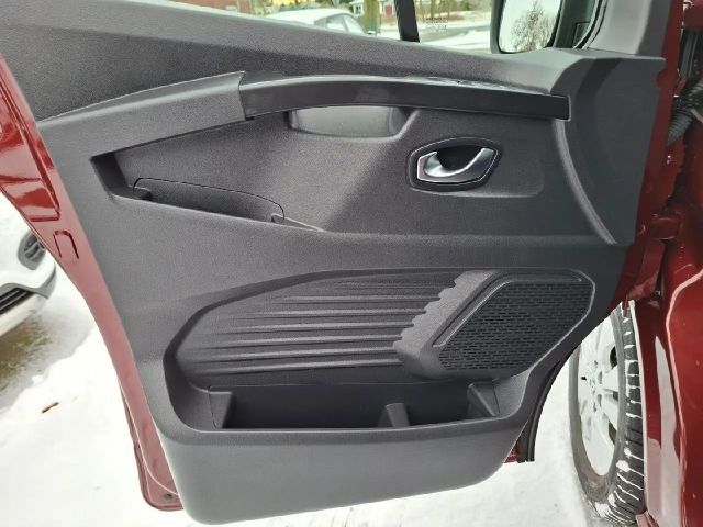 Renault Trafic L2H1 Life