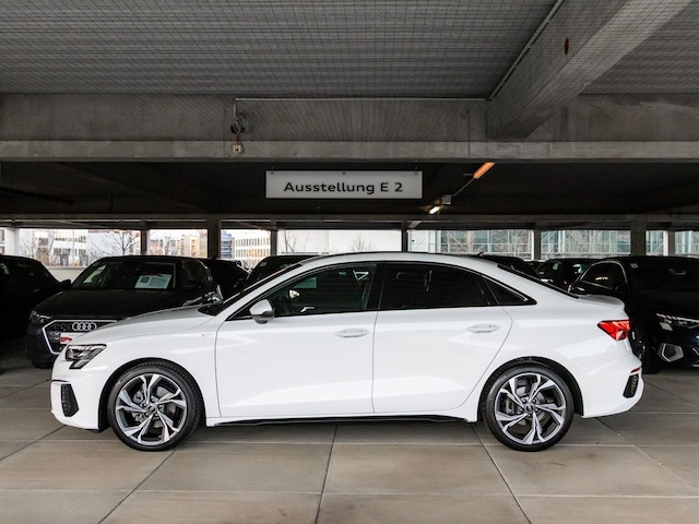 Audi A3 35 TFSI S-Line S-Tronic Sedan