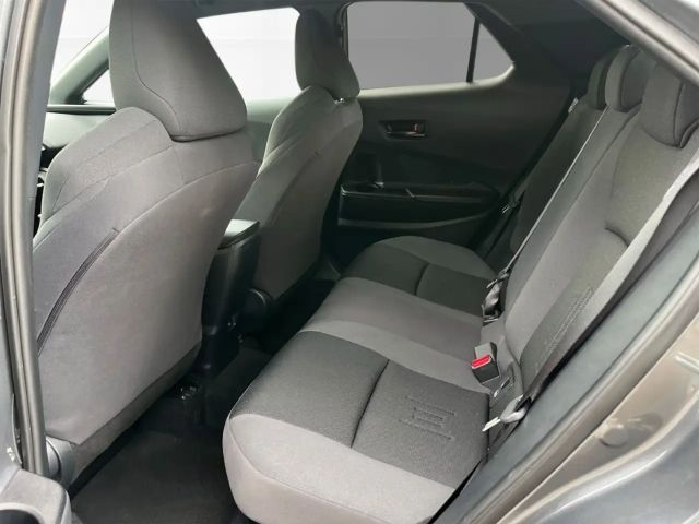 Toyota C-HR Hybride Team D