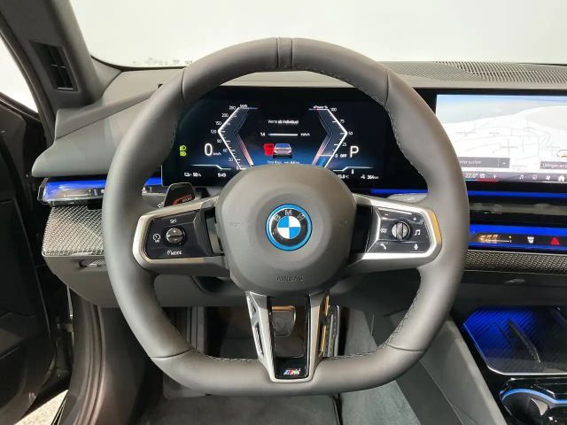 BMW i5 Sedan