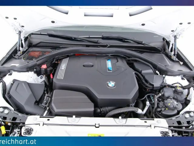 BMW 330 330e xDrive