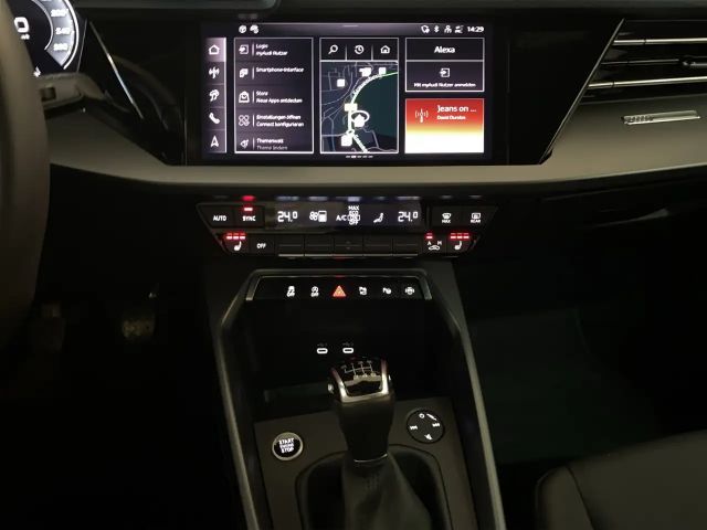 Audi A3 35 TFSI Sedan Sportback