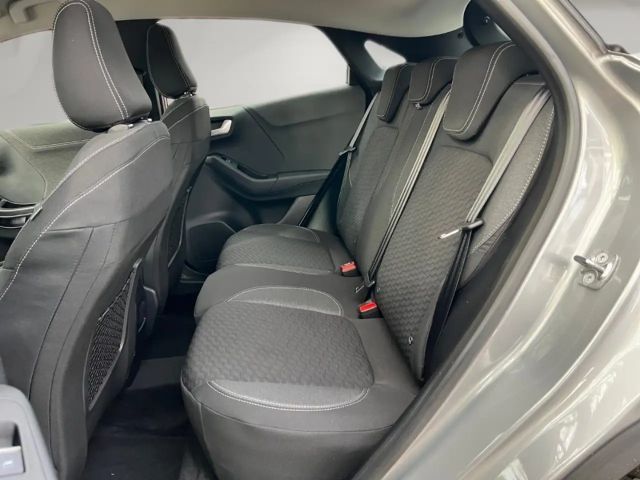 Ford Puma EcoBoost Titanium