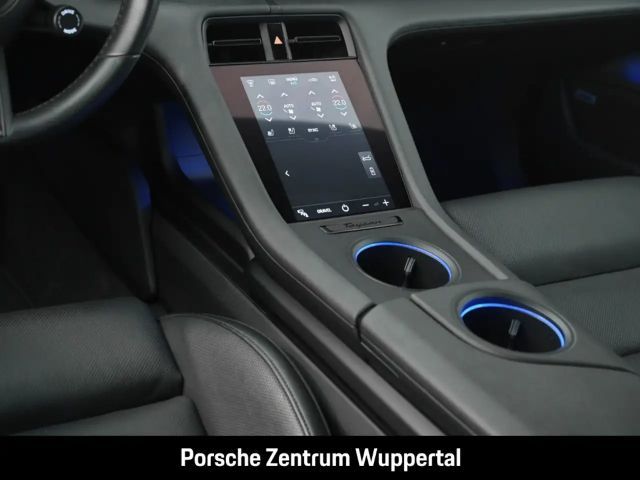 Porsche Taycan 4 Cross Turismo