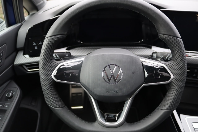 Volkswagen Golf 1.5 eTSI DSG Variant