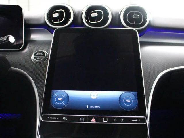 Mercedes-Benz C 180 AVANTGARDE Sedan