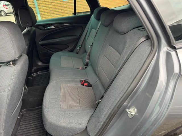 Opel Insignia Edition Sports Tourer