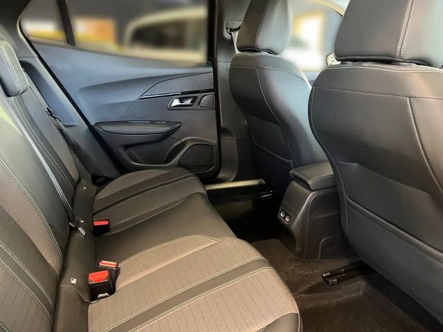 Peugeot E-2008 Allure Pack