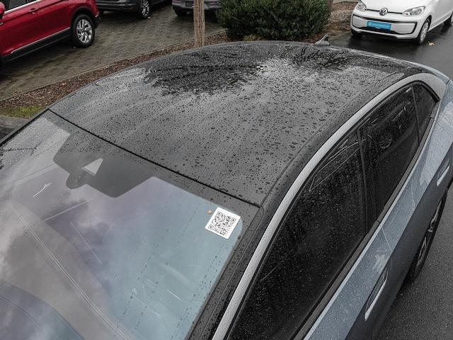 Volkswagen ID.5 KLIMA ACC AKUSTIKGLAS AUT FLA KAM LM