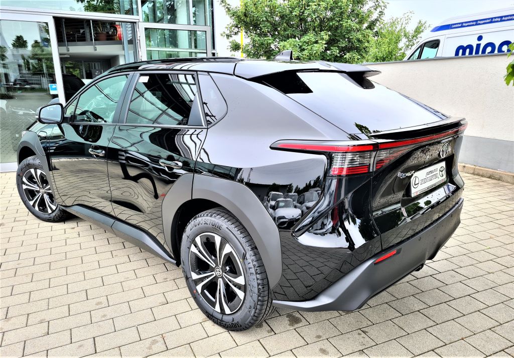 Toyota bZ4X 5-deurs Basis Comfort