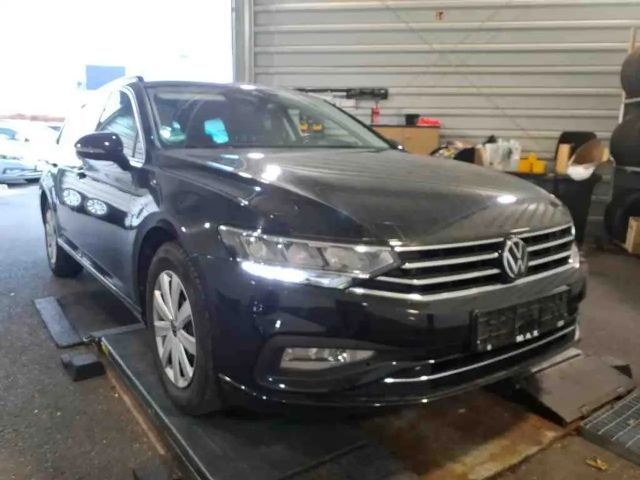 Volkswagen Passat 2.0 TDI Business DSG Variant