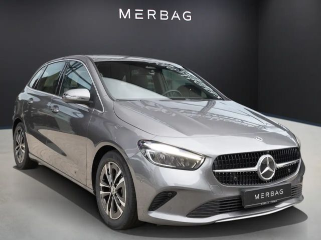 Mercedes-Benz B 180 W-Paket ParkAss. LED SpurH el.Heck LM KAM