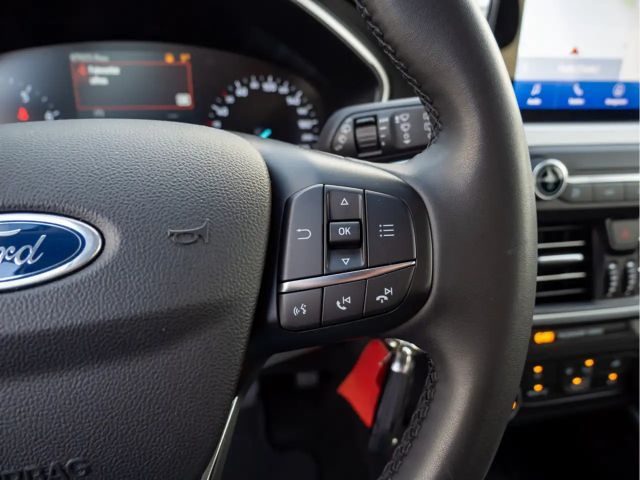 Ford Focus C & C 1.0L 125PS PDC KAMERA NAVI LED