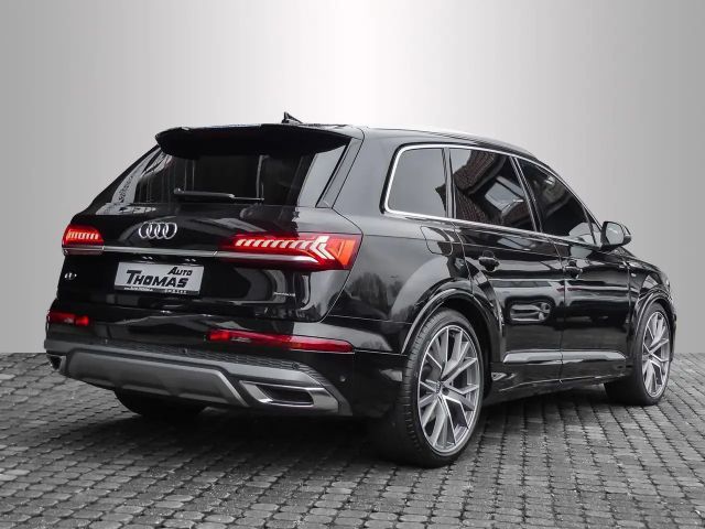 Audi Q7 55 TFSI Quattro S-Line